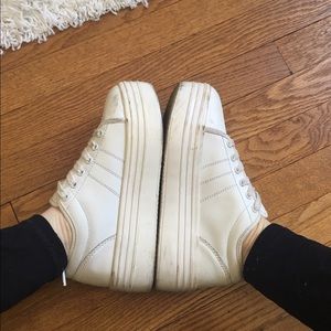 Platform sneakers